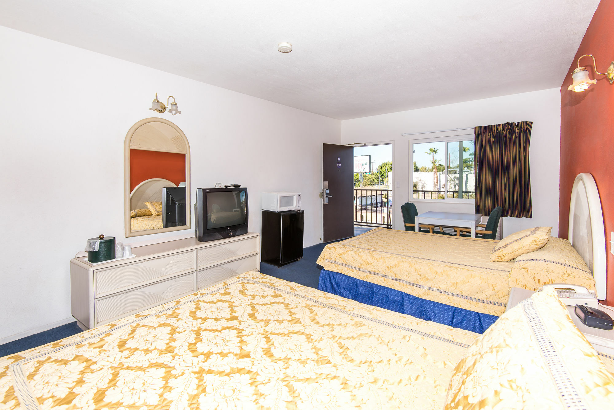 Sea Rock Inn - Los Angeles Gardena Eksteriør billede